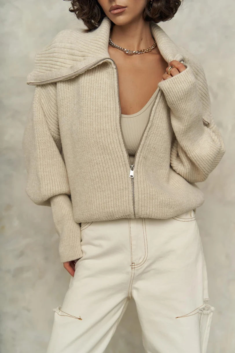 Strickjacke | beige - coming soon