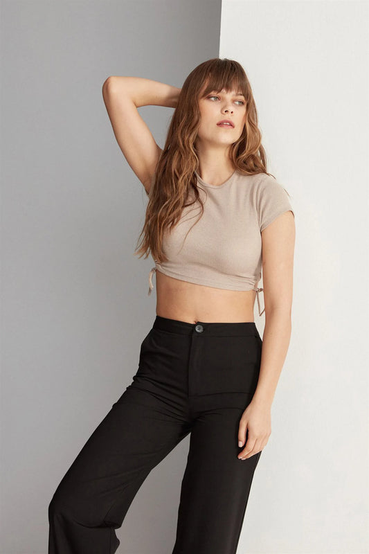 Crop Top- beige