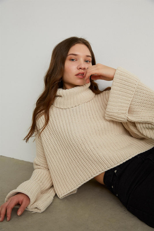 kurzer Rollkragen Crop Pullover - ecru weiss